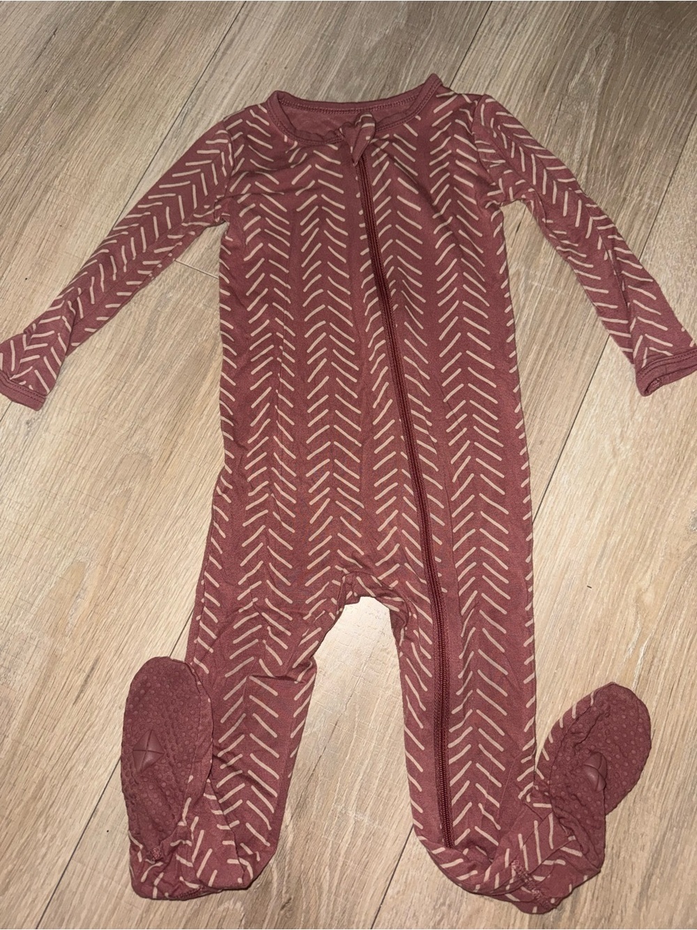 Kyte Baby Bamboo Pink Herringbone Footie Size 18/24 Month
